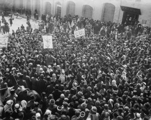manifestation-arabe-antijuive-1920-shutterstock_242816248